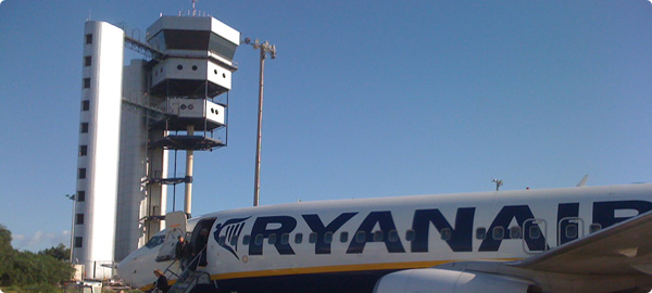 Alicante Airport RyanAir